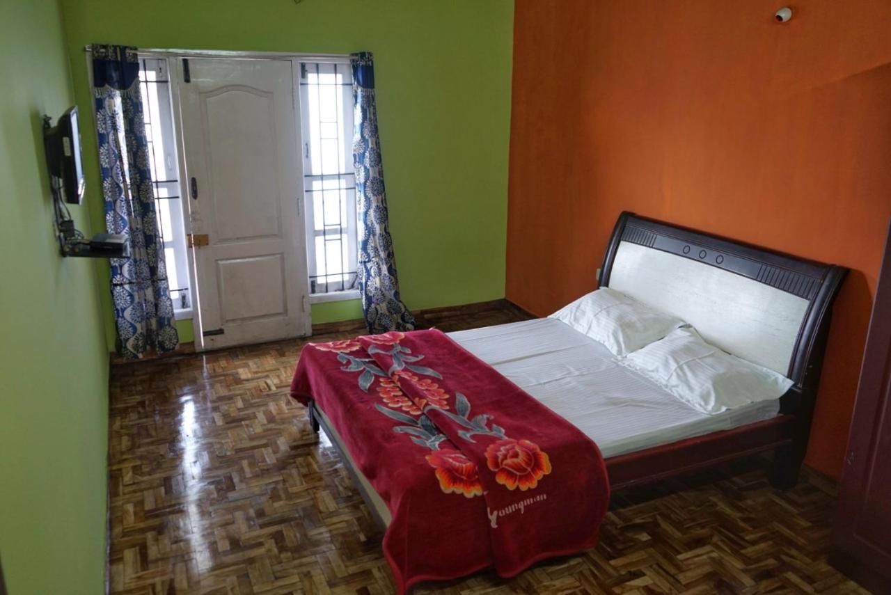 Riyaan'S Stay Inn Kodaikanal Buitenkant foto